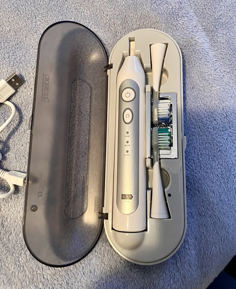 Dazzlepro Elements Sonic Toothbrush With UV Sanitizing Charging Case NWOT