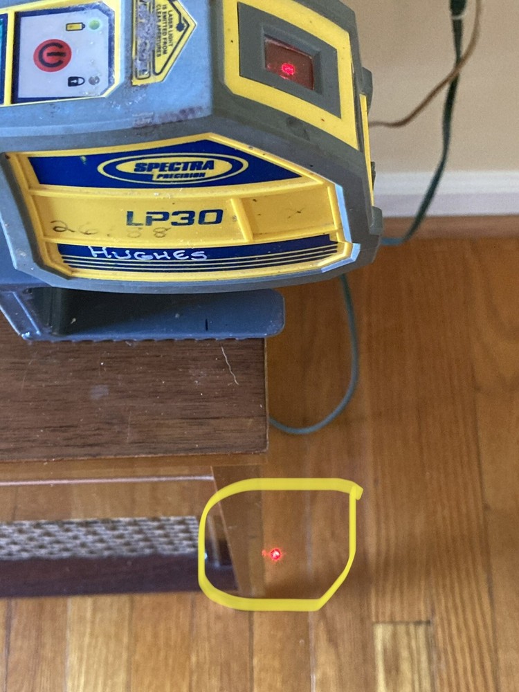 LP30 Spectra Precision Red 3-Beam Laser pointer Layout Tool W/ Bag