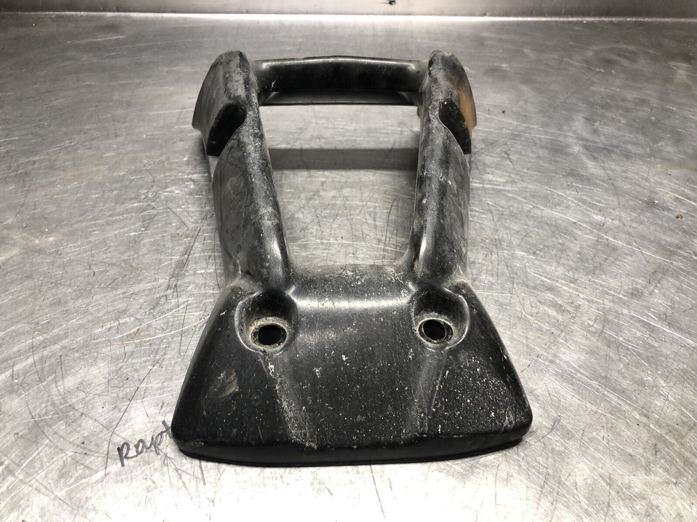 09 Yamaha 350 Front Bumper Plastic