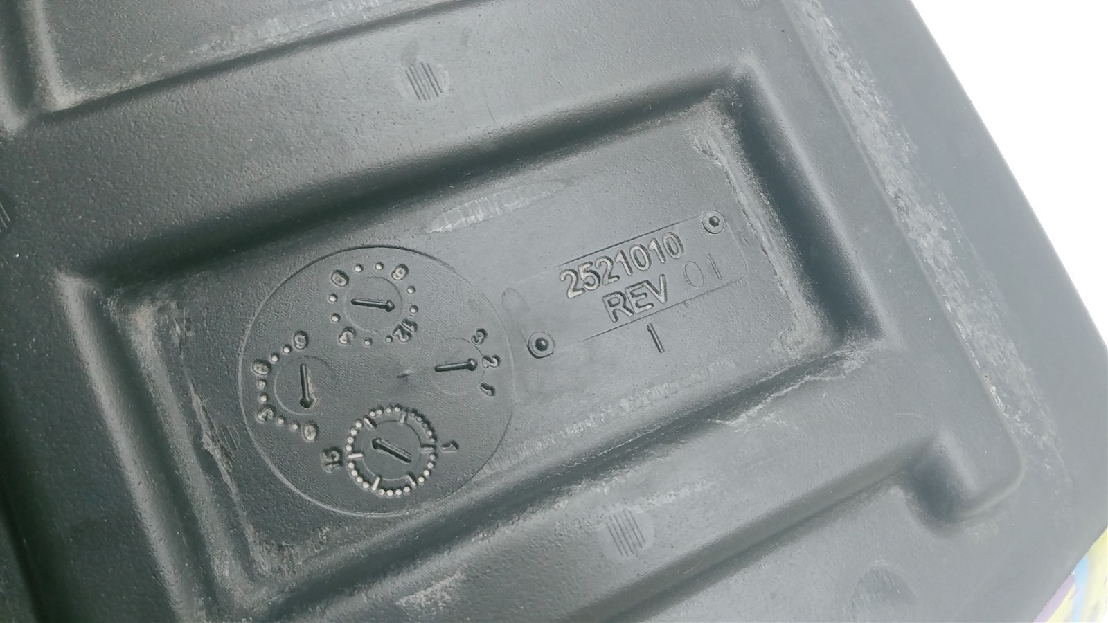 2011 Polaris Switchback Assault 800 Gas Tank w Fuel Pump & Gauge Cap 2521010