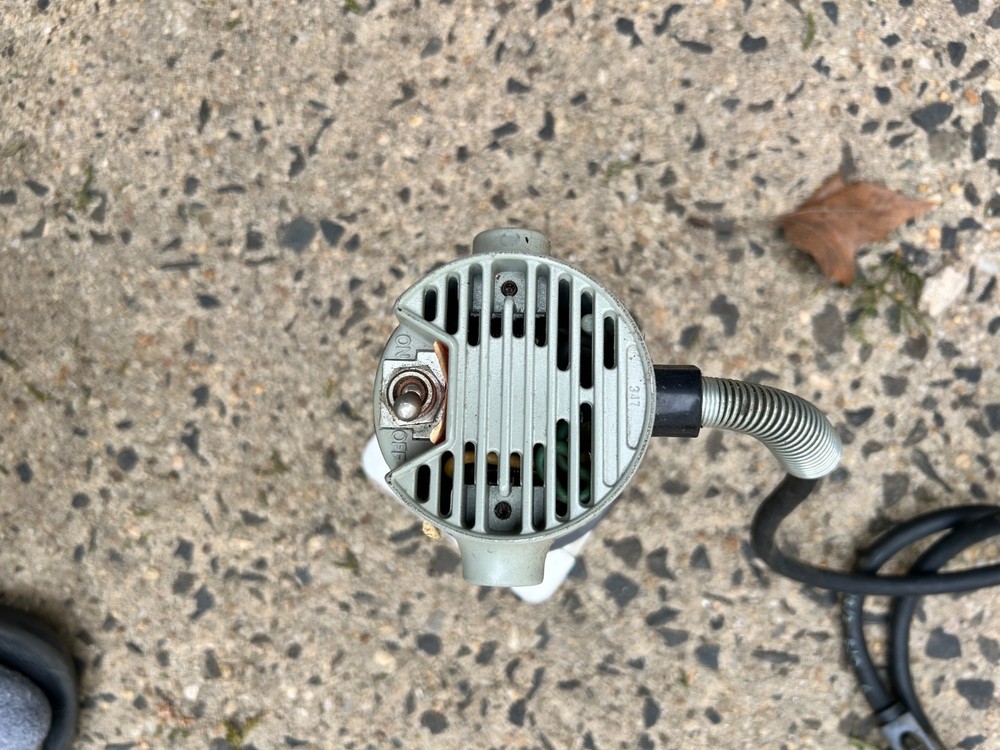 electric Bosch palm router