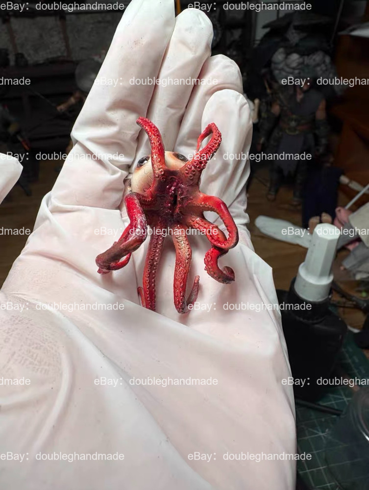 Alien Earth Set Specimen Model Display, Resin Material, Custom Made