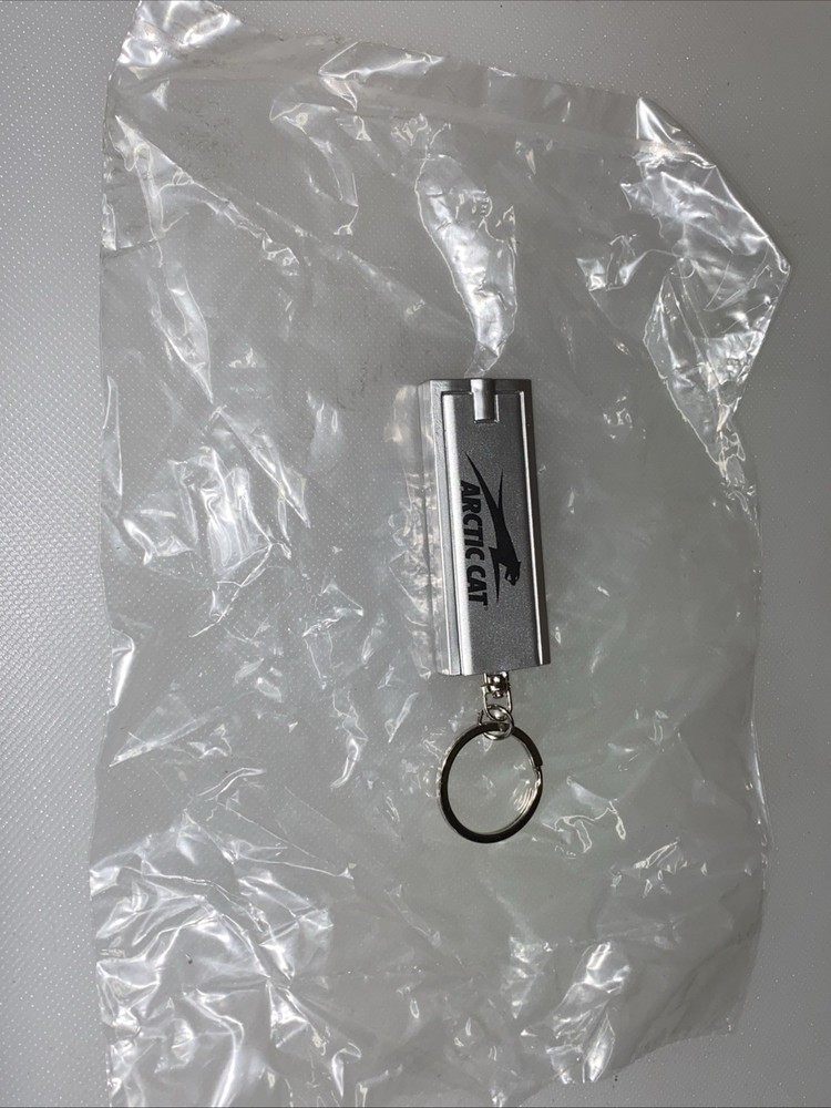 ARCTIC CAT SILVER FLASH LIGHT KEY CHAIN 405