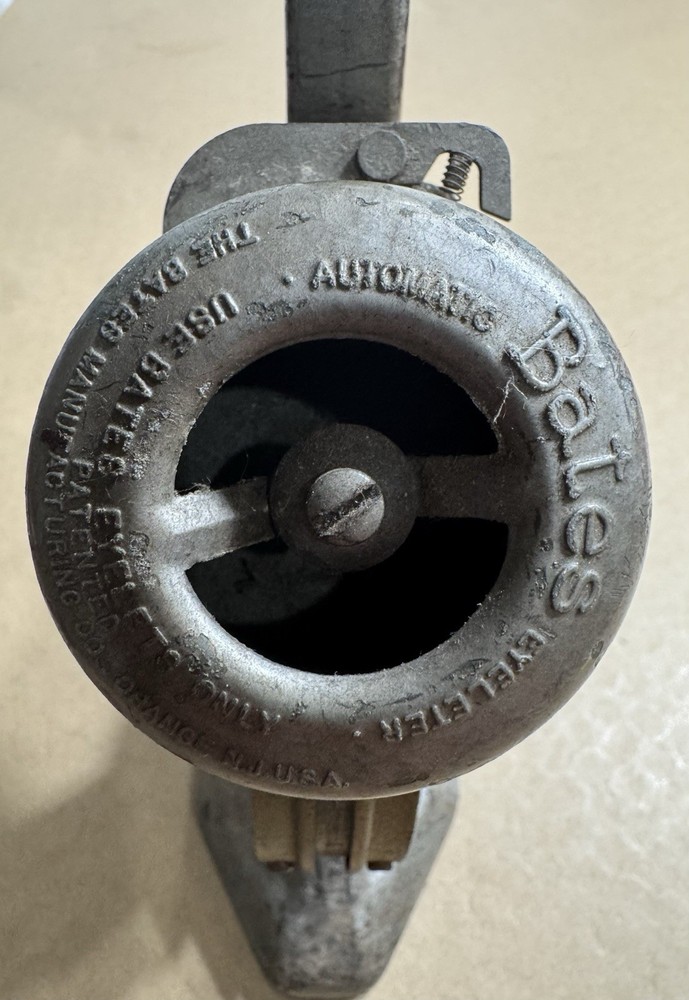 Bates Eyeleter Eyelets Automatic Hand Press Punch Tool Vintage