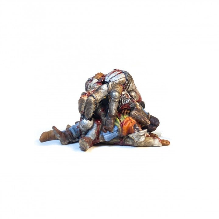 28mm Pile of Dead Bodies Dungeons Dragons DnD D&D Villagers Castle Casualty