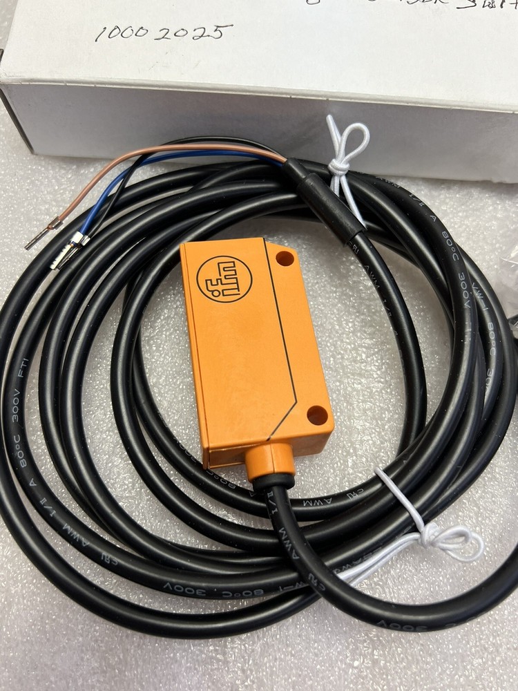 IFM OU5010 Diffuse Reflection Photoelectric Sensor 10-55VDC 250MA