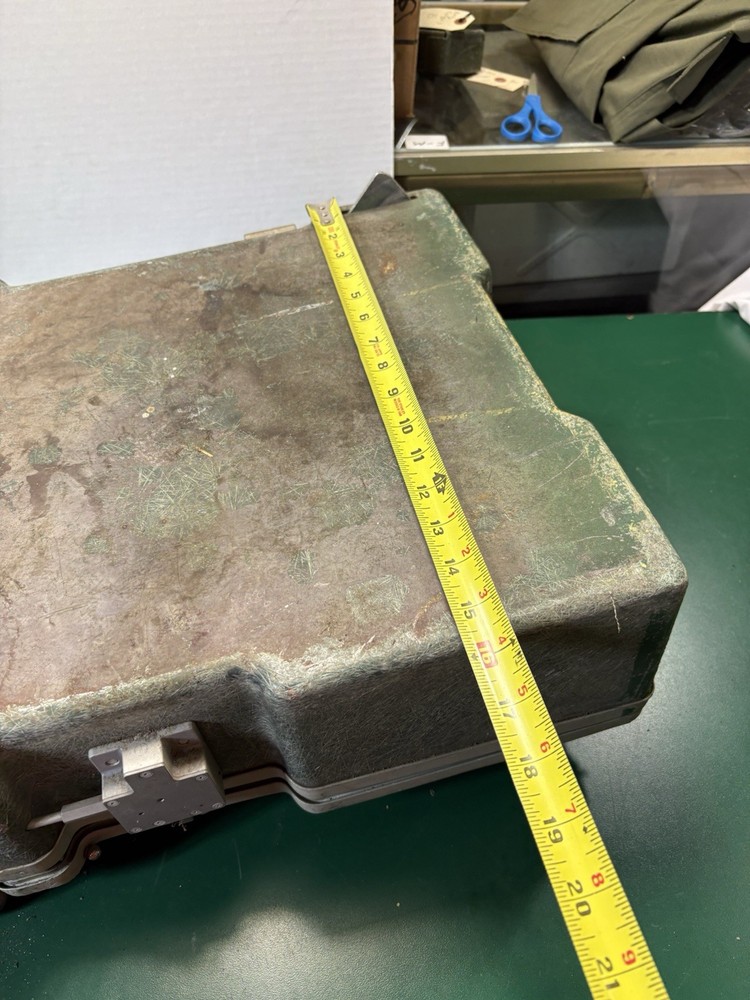 USAF B-52 Ejection Seat Survival Kit Container CNU-111 flaky paint