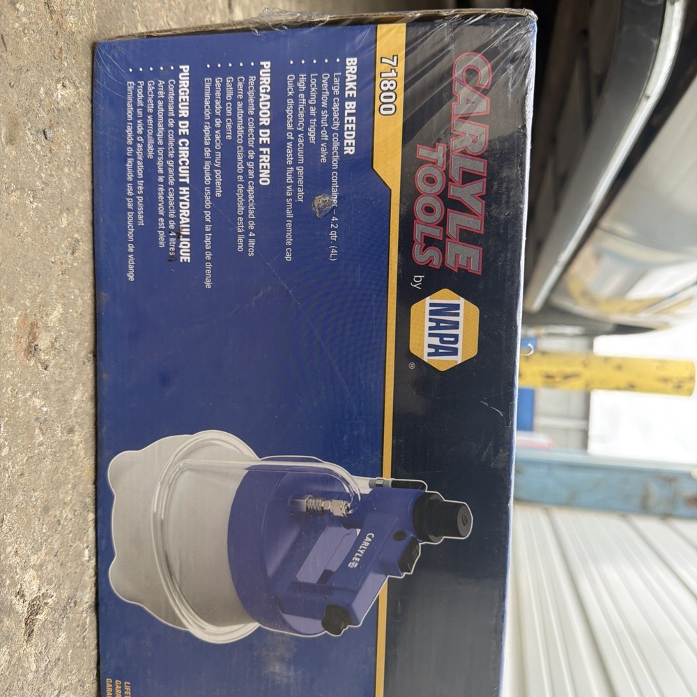 Carlyle Tools SP71800 Brake Bleeder Kit