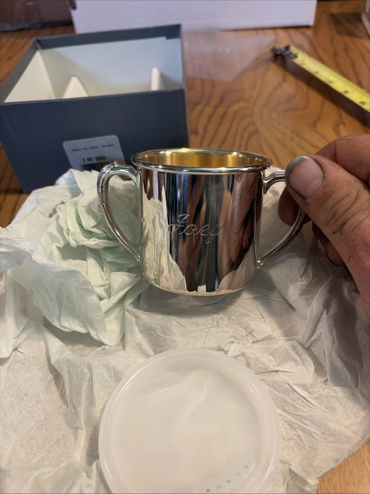 Oneida Silver plate Cuddle up W/ Bear Gb- 9650 Silver plate Sippy Cup