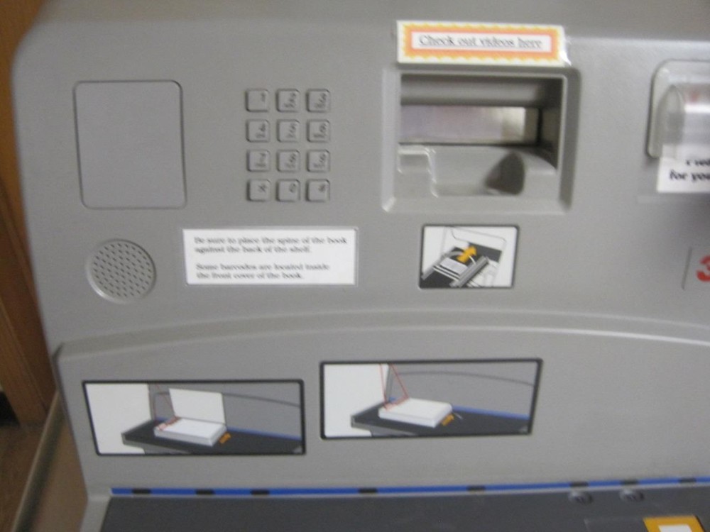 3M LIBRARY SYSTEMS 6210 SELF CHECKOUT SELFCHECK W/ SOFTWARE + LASER BARCODE