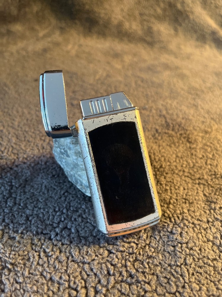 Vintage Ronson Lighter