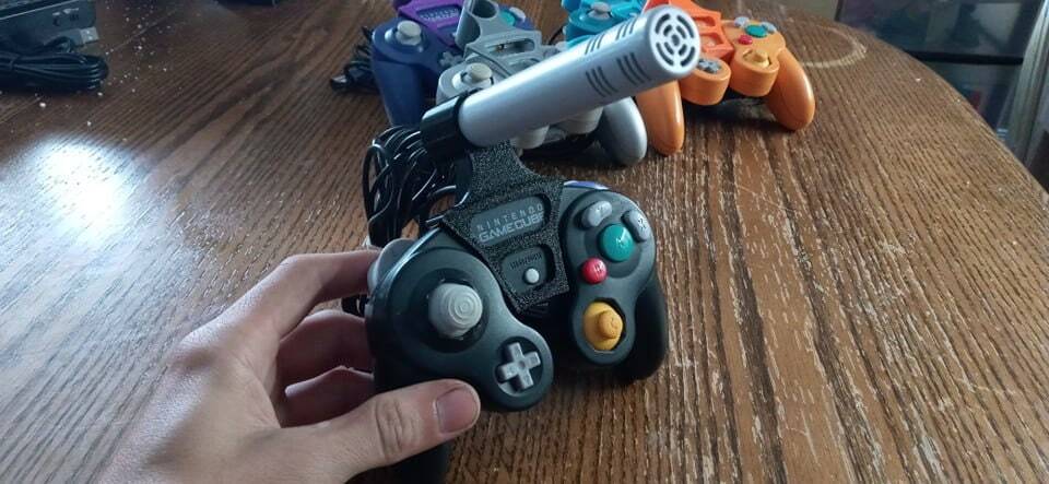 Nintendo GameCube Microphone Controller Clip