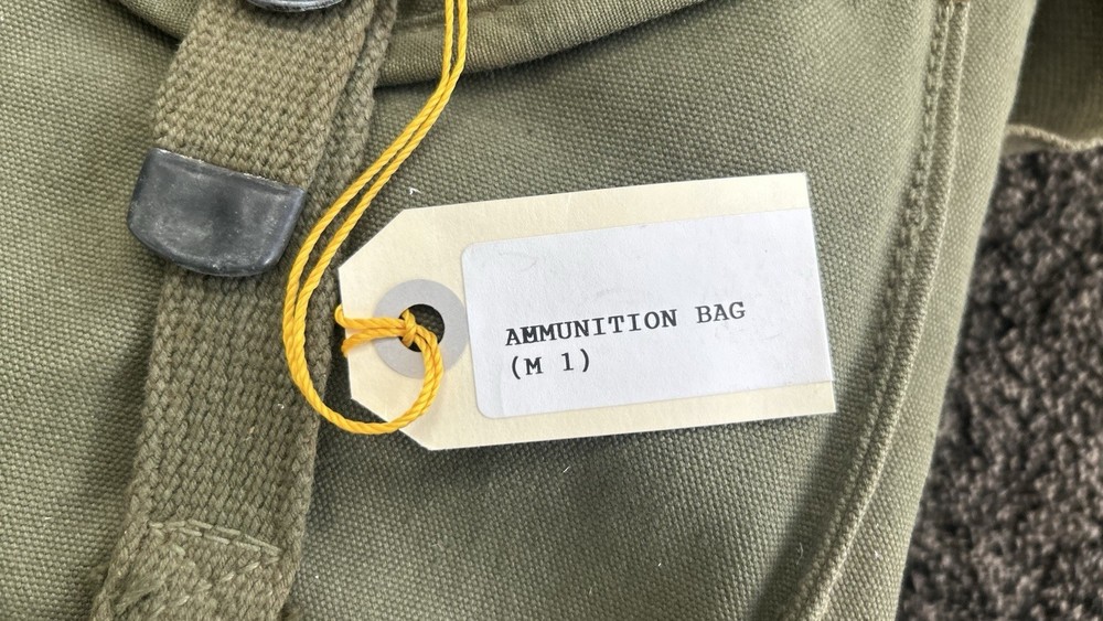 Original 1945 US General purpose Bag- MORROW-DOUGLAS M1 Ammo Bag