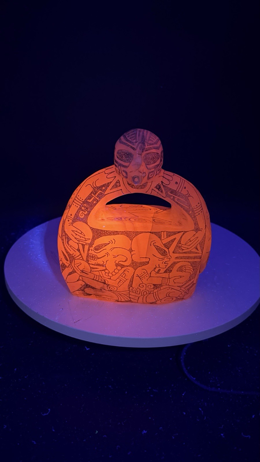 Glowing Calcite Aliencarving Handbag  Guerrero Mexico Ojuelos