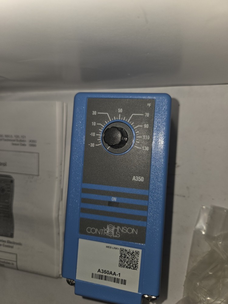 NEW GENUINE JOHNSON CONTROLS A350AA-3C TEMPERATURE CONTROL MODULE W/ SENSOR
