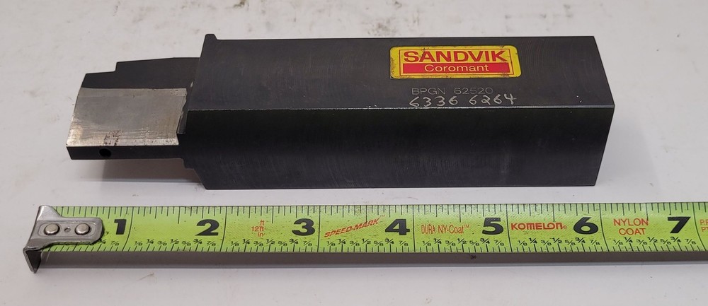 SANDVIK BPGN 62520 TURNING GROOVING Carbide Insert Tool