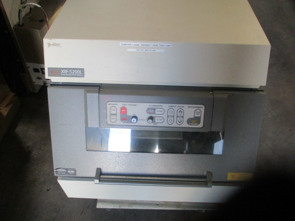 Veeco Model: XRF-5200L: X-ray Measurement System with Computer.