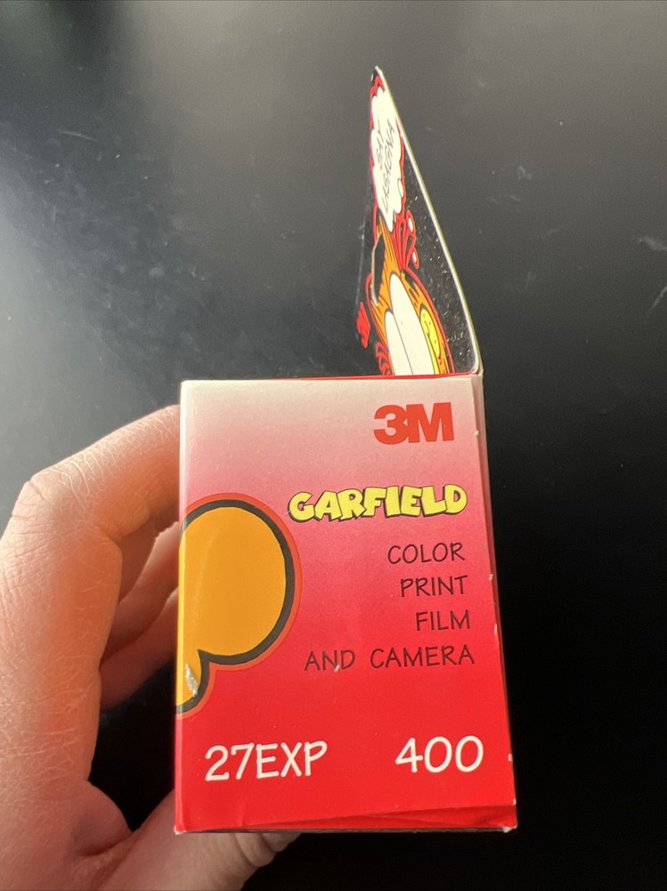Garfield Disposable Camera 27exp Expired 1998 Red Package Version