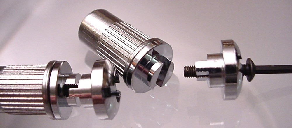 ULTIMATE BASS GUITAR BRIDGE TAILPIECE UNIT - COMPLETE