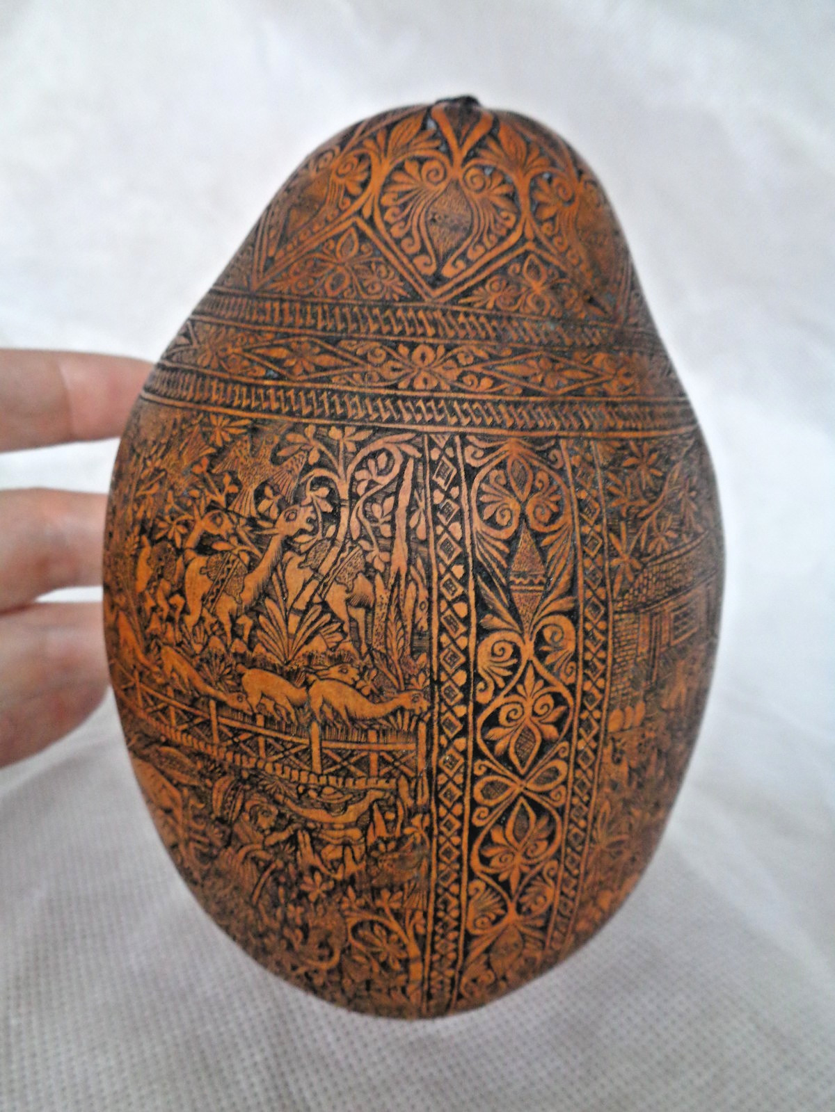 ANTIQUE SOUTH AMERICAN FOLK ART CARVED GOURD BULL FIGHTER, CHURCH, FARMER, LLAMA