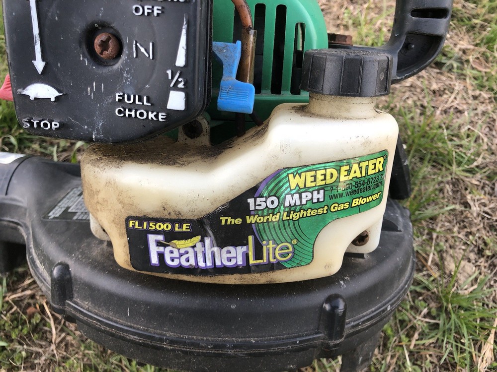 Weedwhacker & Leaf Blower ￼