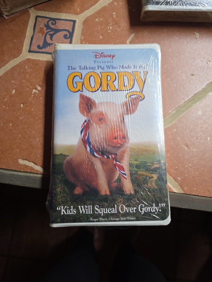 Disney Gordy Pig