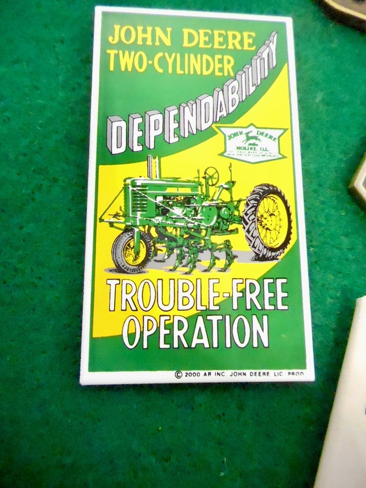 John Deere Advertisement Keychain / Magnet Odd Lot