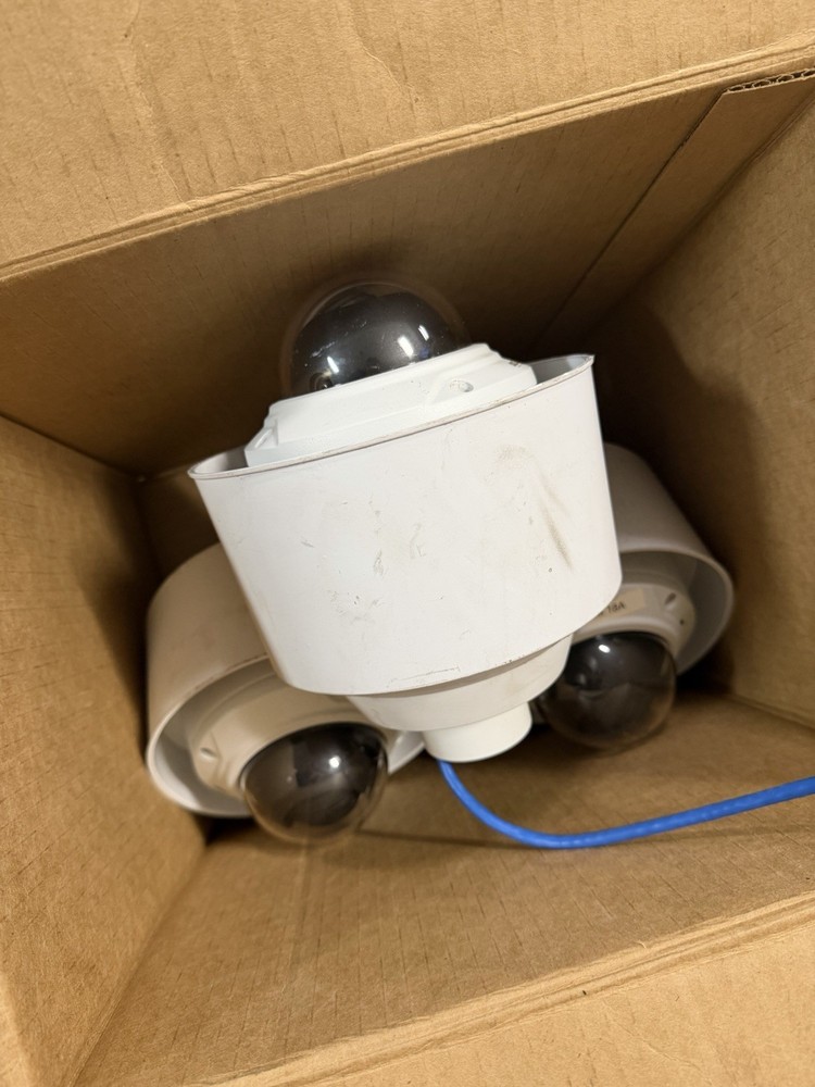 Axis M3026-VE Network Camera POE