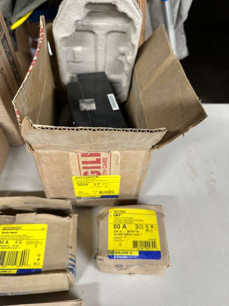 Electrical service and switch gear, SquareD. All with original packaging.