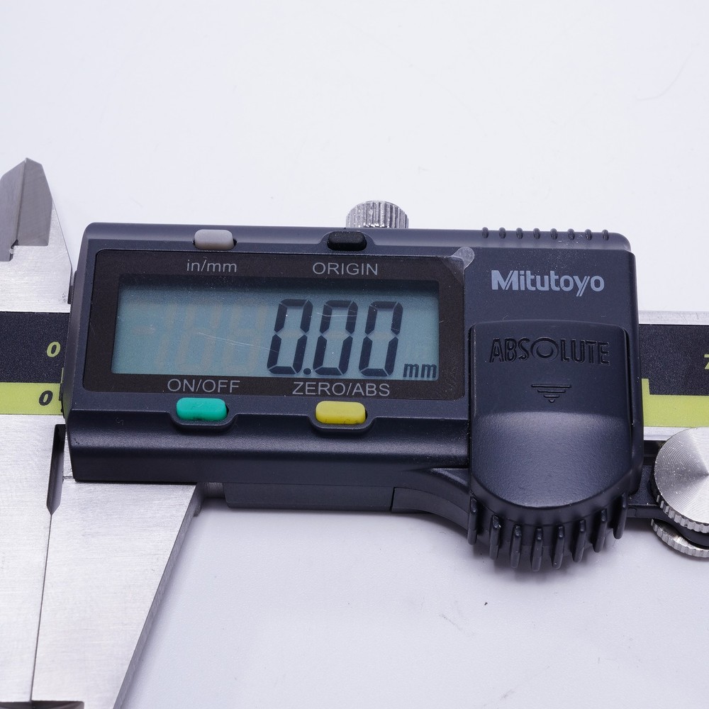 500-196-30 New Mitutoyo Digital Caliper | 0-6" (150mm) | Absolute Encoder US