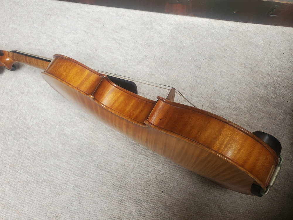 Beautiful old 4/4 Violin violon "Stainer", deeply flamed BACK