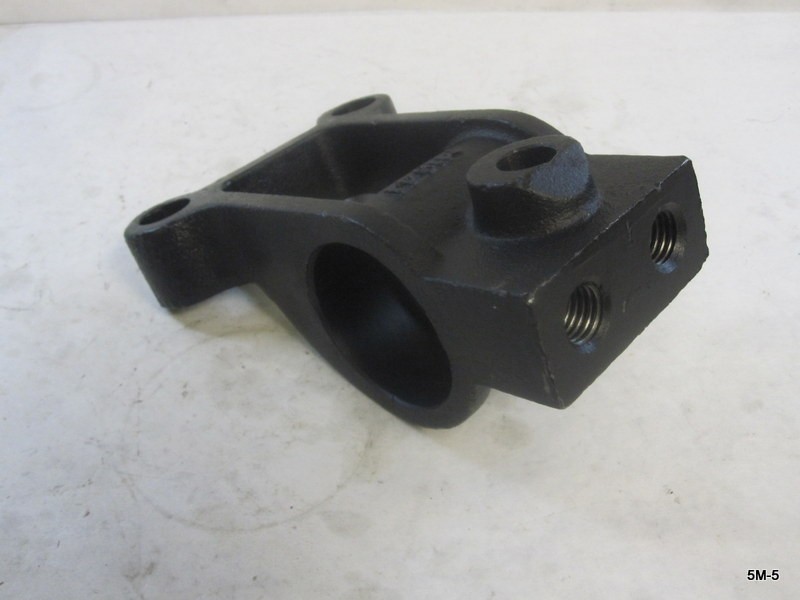 Rear Spring Bushing Mount M1641