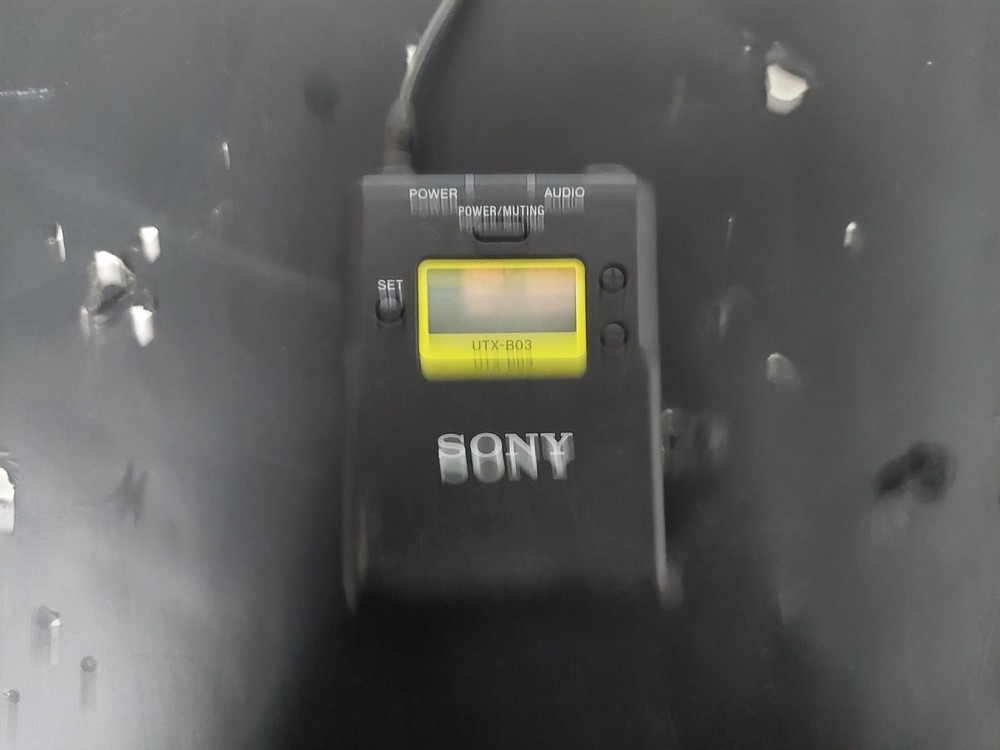 Sony URX-B03 Synthesized Transmitter