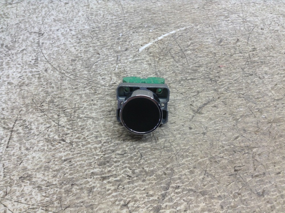 Automation Direct ECX 1040 Black Momentary Push Button ECX1040 (TSC)