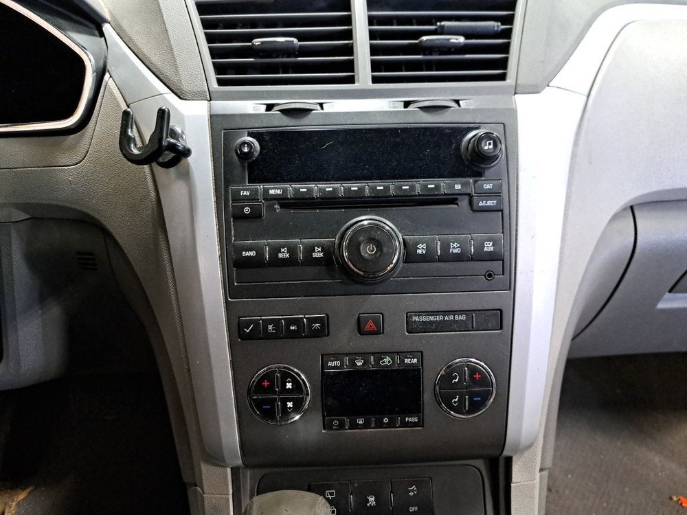 2010 Traverse Camera/Projector Sku#4324799