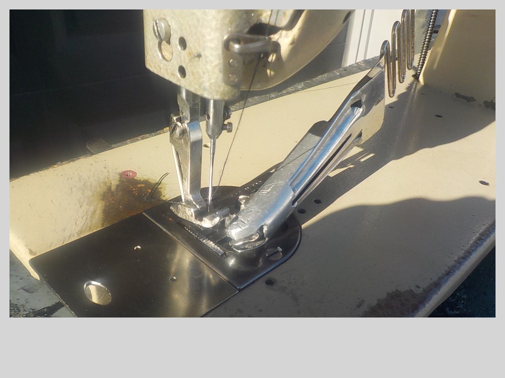 Used Industrial Sewing Machine Pfaff model 138-zigzag