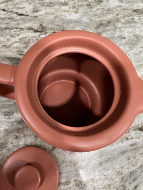 SG Earthenware Teapot New Open Box