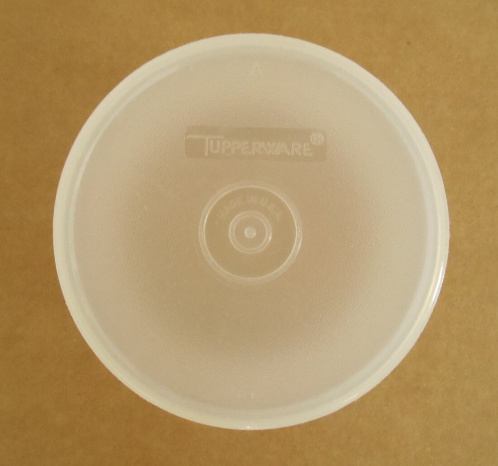 Tupperware Round Clear Storage Container #250 with Blue Lid O35