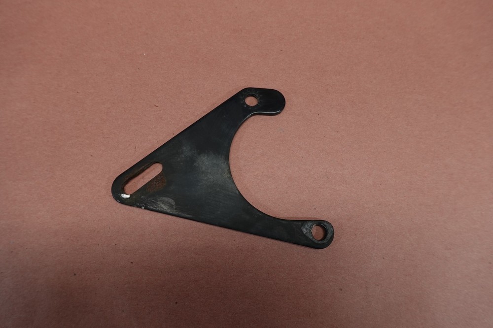 2001-2006 Harley Davidson Electra Glide FLHTCSE Starter Exhaust Header Bracket