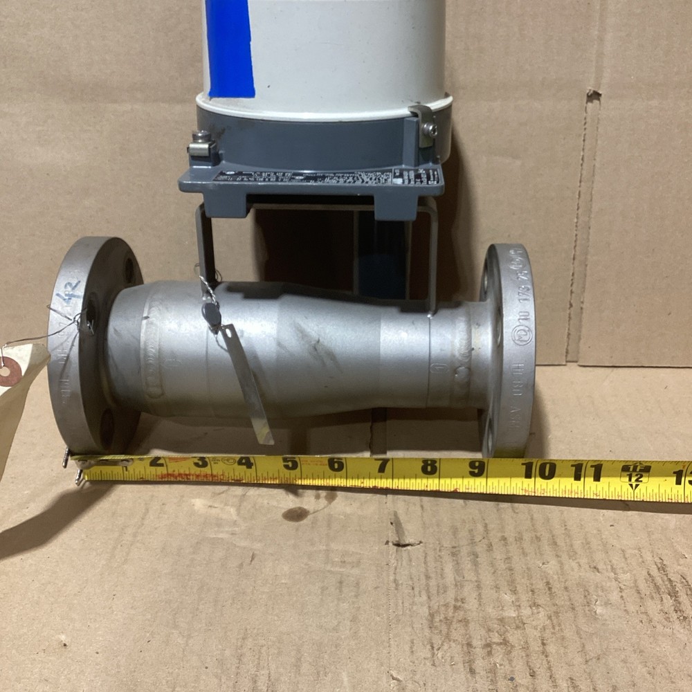 Abb FAM541A2F4F1 Variable Area Flow Meter 0-35gpm NOS