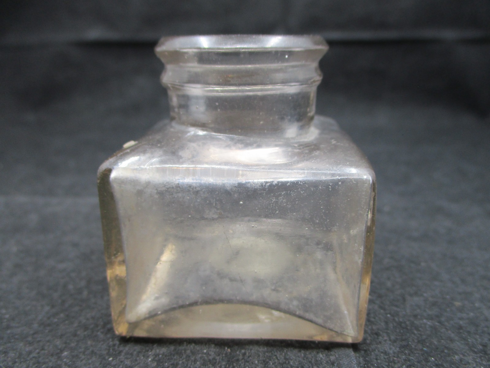 🖋️🖋️🖋️Vintage 1900 Embossed Diamond Ink Co. Milwaukee Square Bottle 🖋️🖋️🖋️