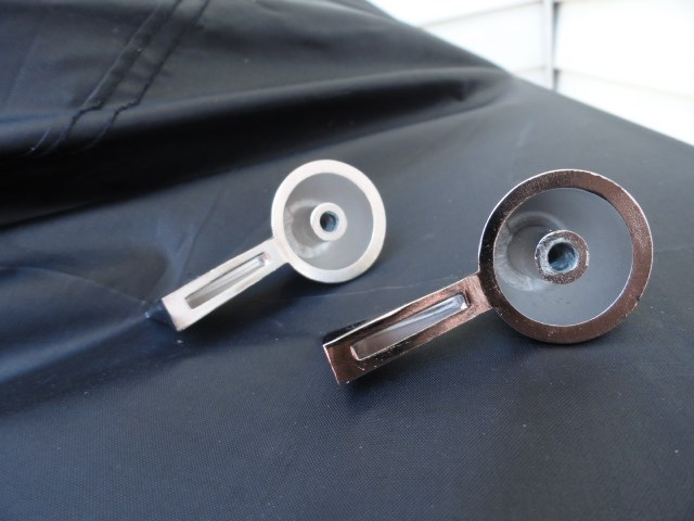 CADILLAC ELDORADO 1957 TAIL LIGHT BULLETS SUPER NICE.