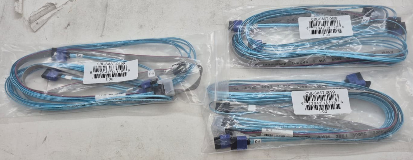 Lot of 3 New Supermicro CBL-SAST-0699 75cm Cables