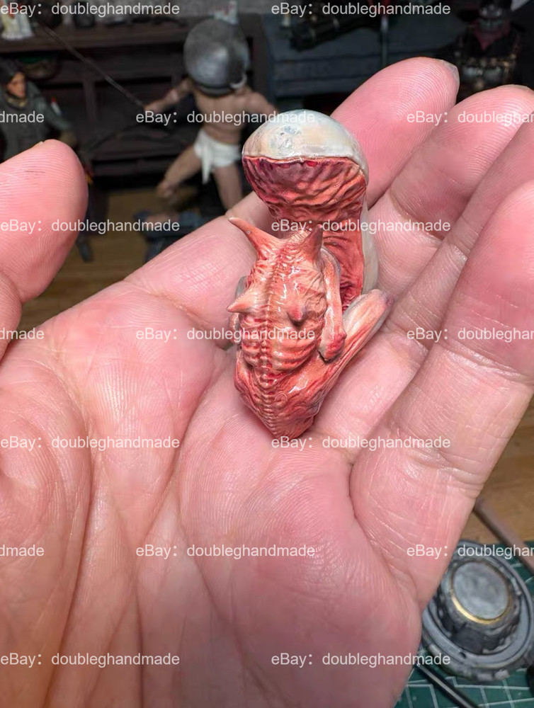 Alien Earth Set Specimen Model Display, Resin Material, Custom Made