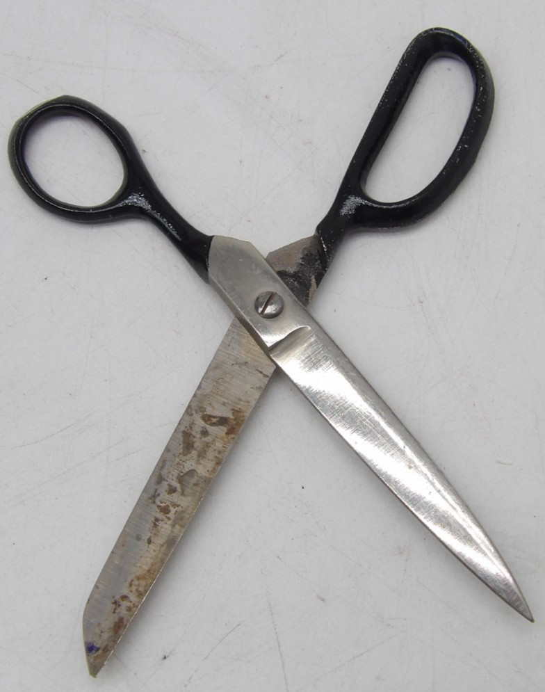 Vintage Shears Scissors Crafts Sewing 7"