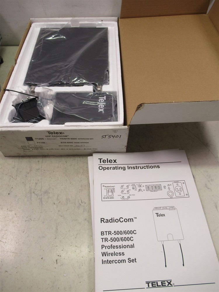 Telex RadioCom BTR-600C Intercom Set 71205-000SP Wireless Intercom Set
