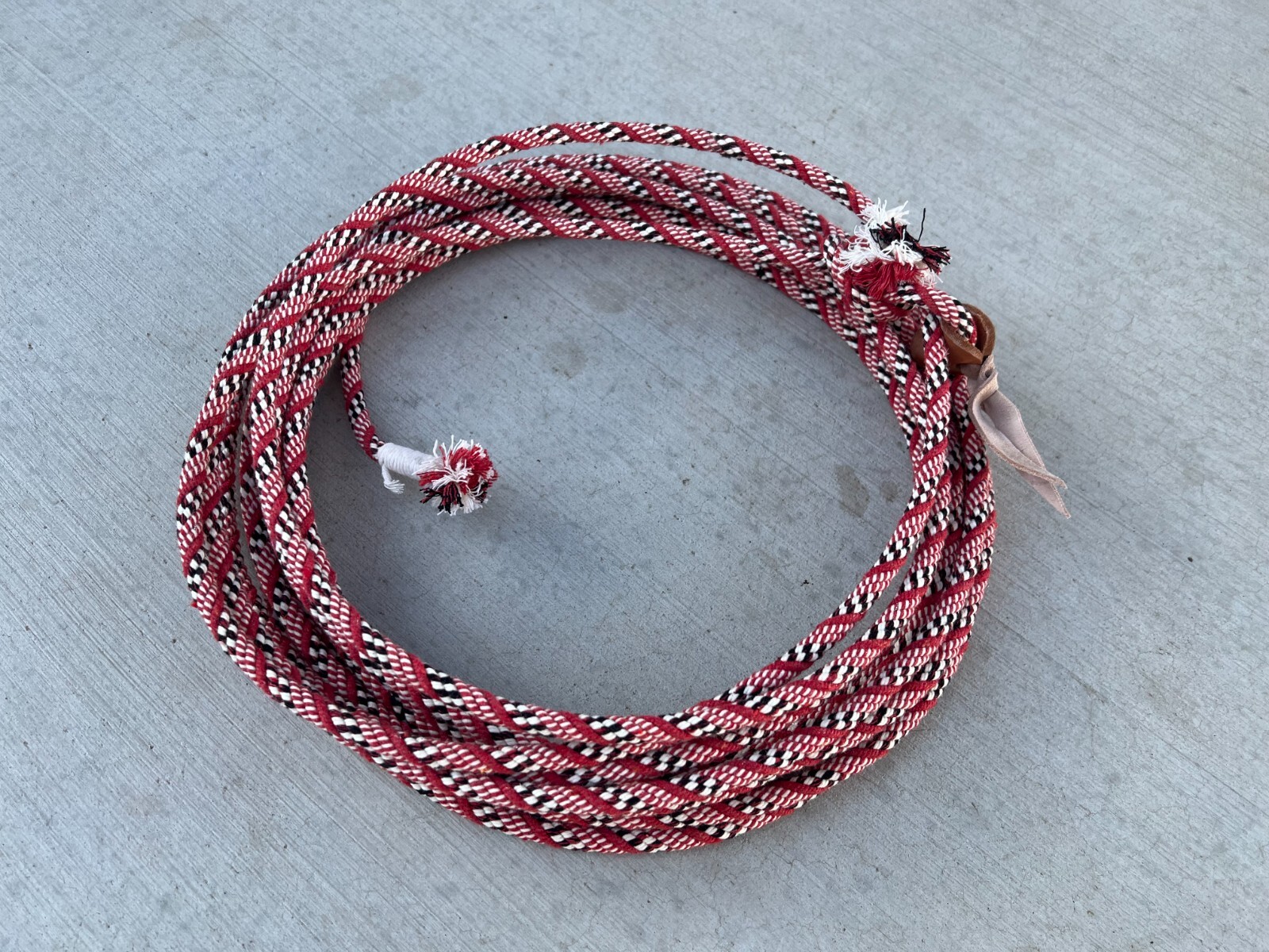 27ft WESTERN KIDS ROPE LASSO LARIAT RANCH COWBOY ROPE. KIDS RODEO BEGINNER ROPE