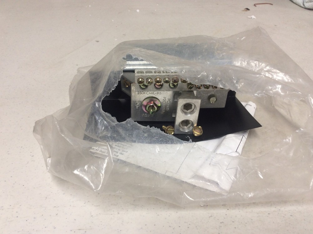 DEH40290 General Electric Extruded Grounds Kit