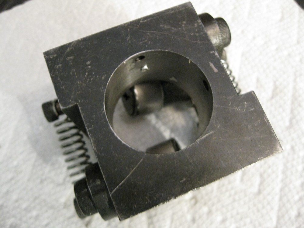HB0001 A-021-015 Tension Roller Toolholder