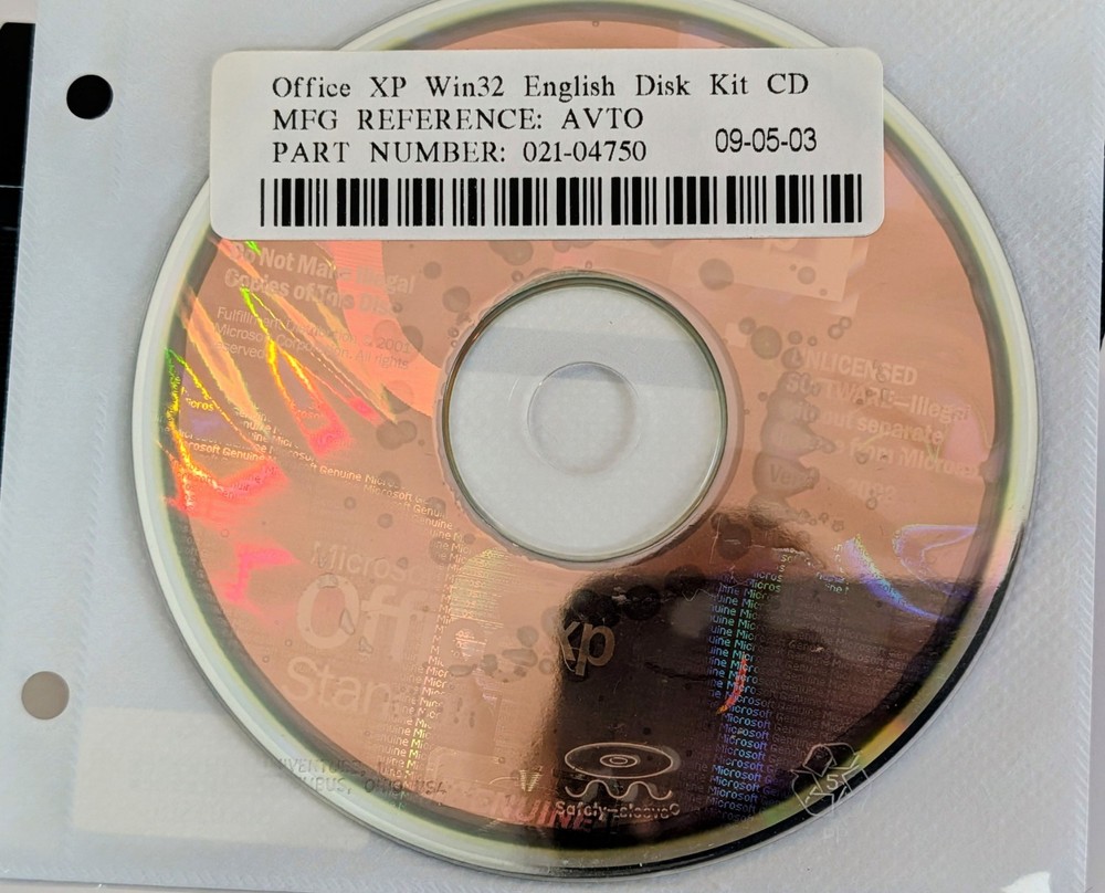 Microsoft Office XP Standard Edition version 2002 CDs with license key